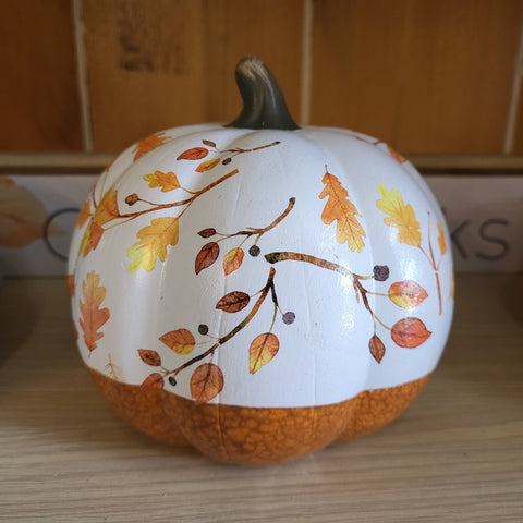 Leaf Design Pumpkin