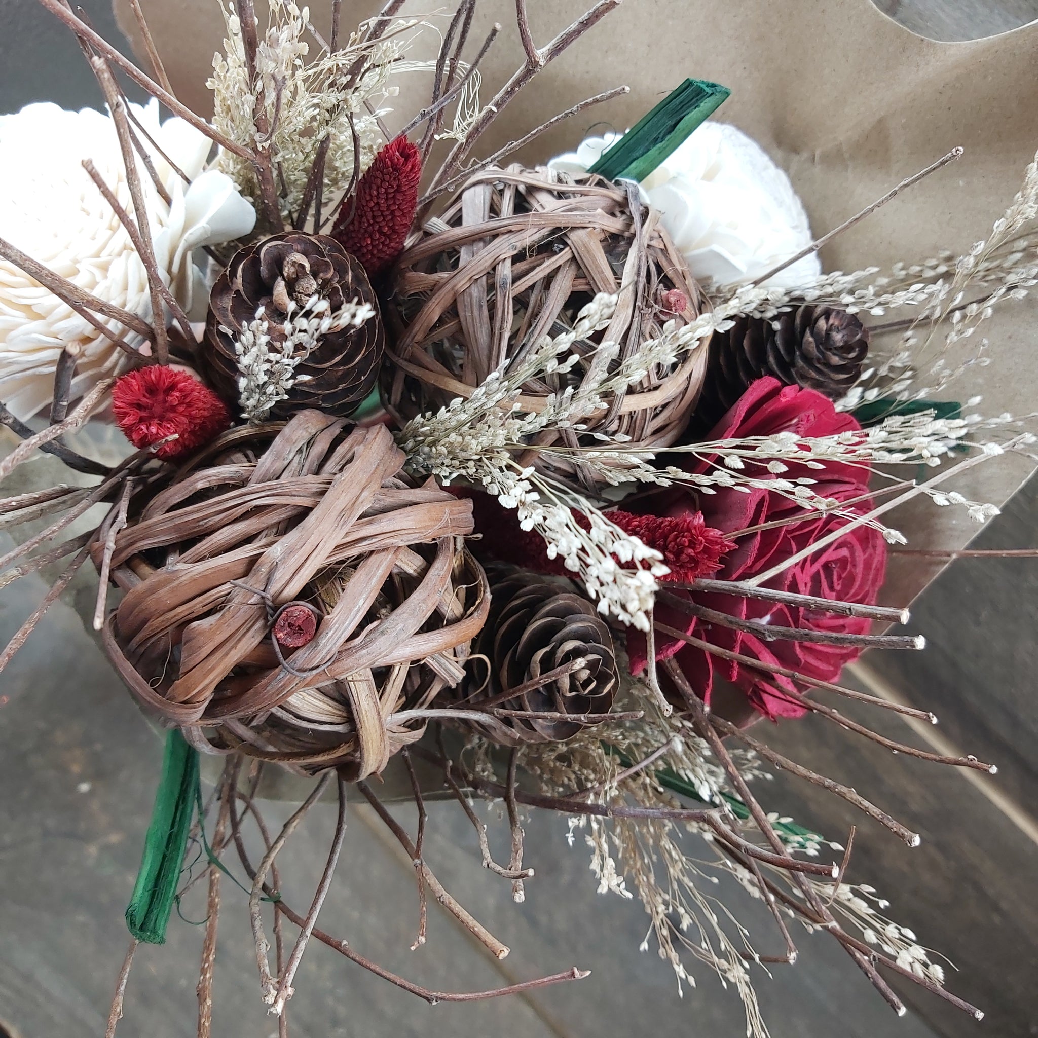 Green and Red Holiday Mixed Dried Bouquet