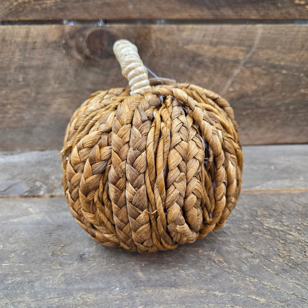 2 Assorted Corn Husk Pumpkin