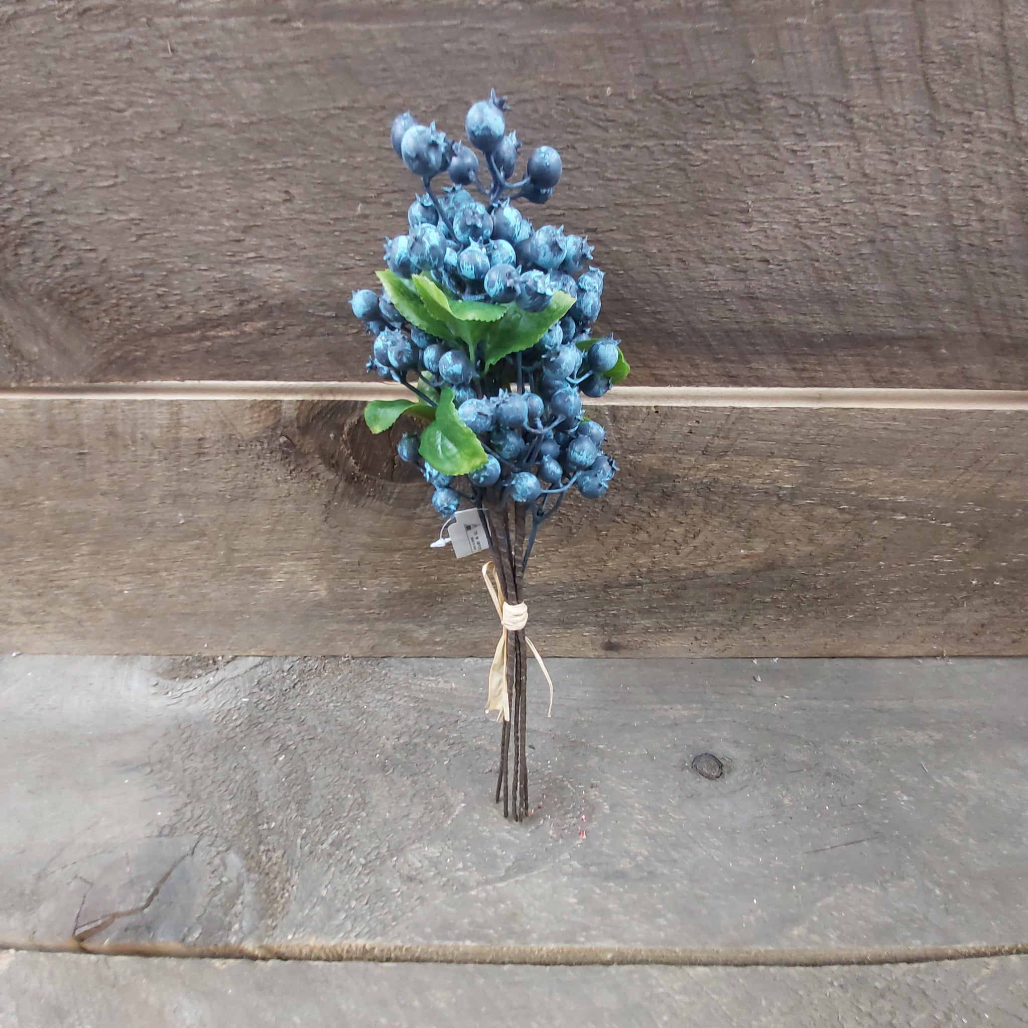 11" Blue Berry Bundle with 5 Stems