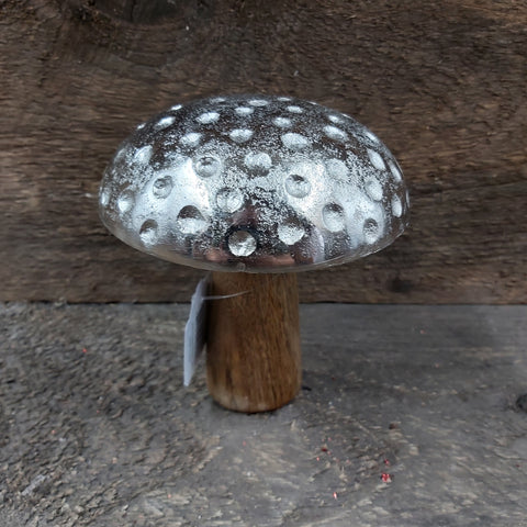 4.75"x5" Mushroom 'Metal Top with Wood Stem'