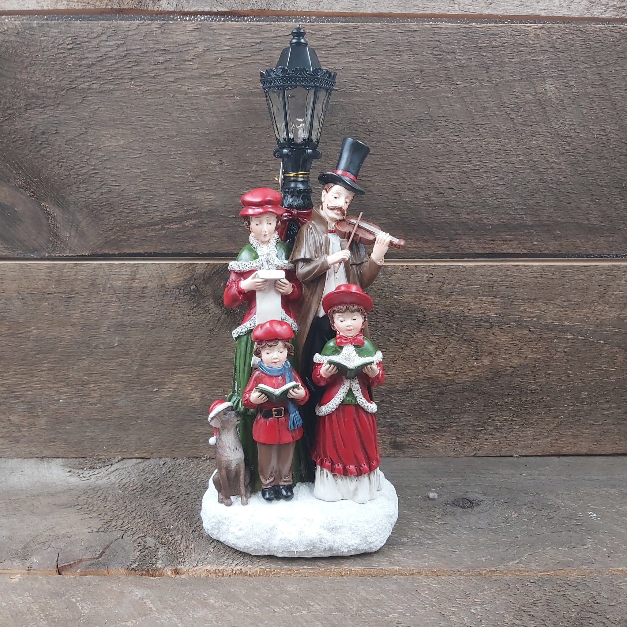 16" Vict Carollers w/LED Lamp