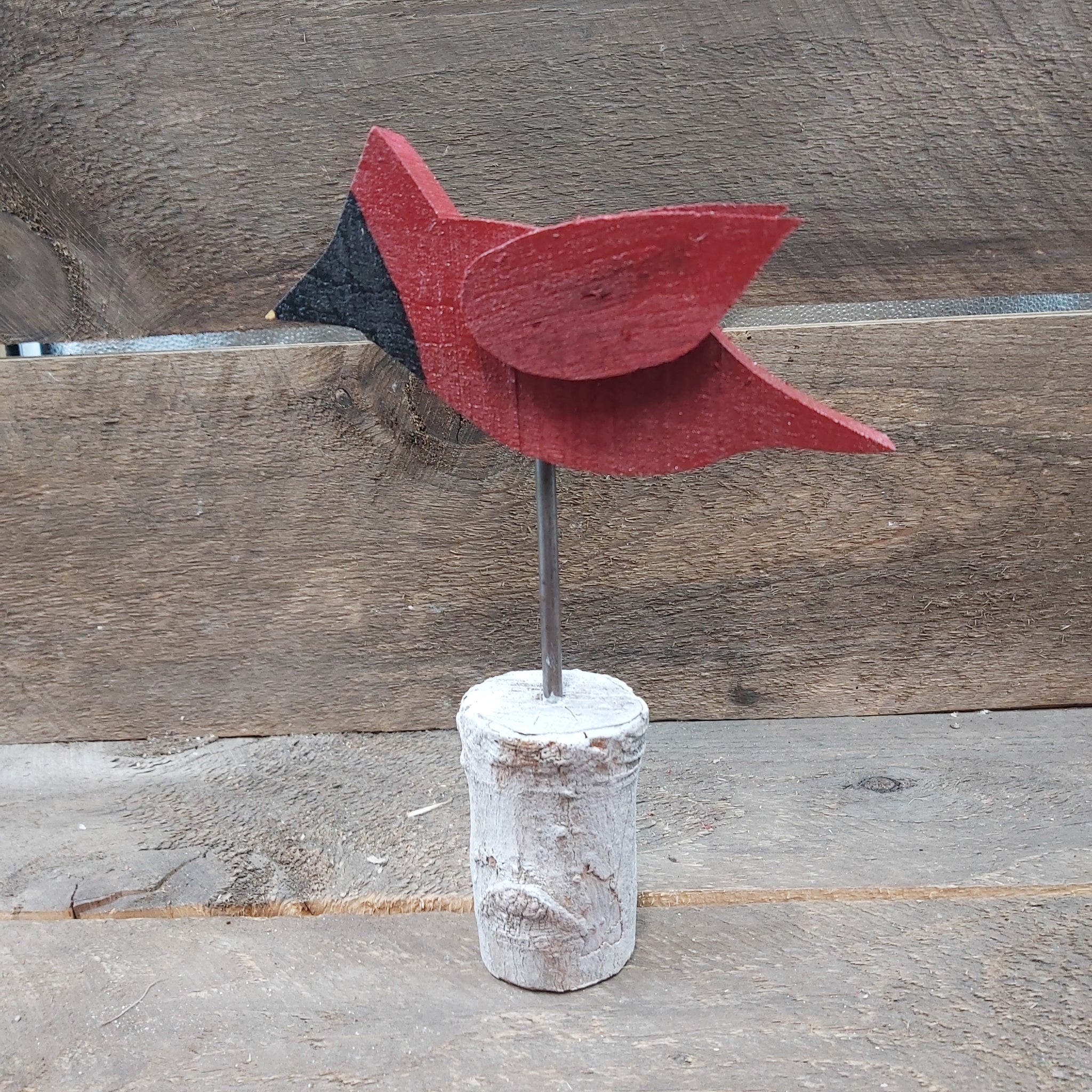 Cardinal on Stump - Small