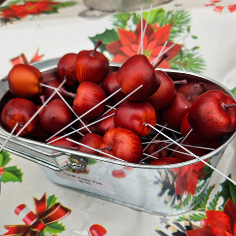Small Apple Pick