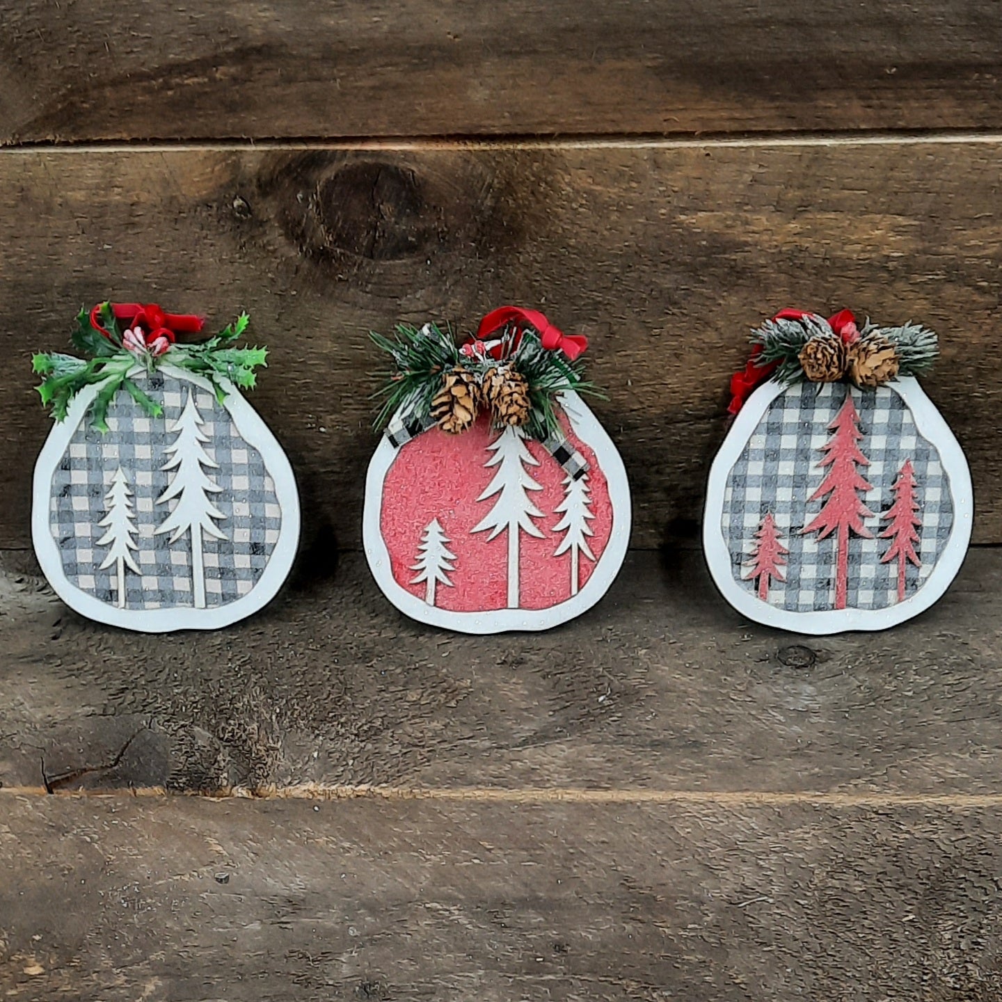 5.5" 'Holiday Trees' Ornament