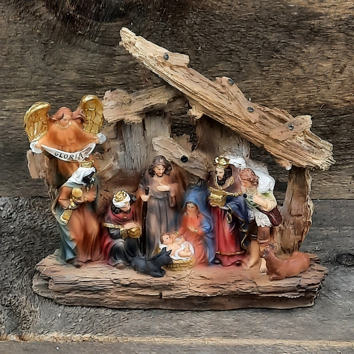 7" Resin Nativity Table Piece